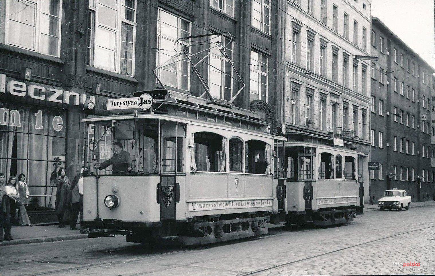 https://fotopolska.eu/foto/901/901684.jpg